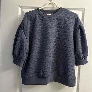 Quilted, lightweight top
